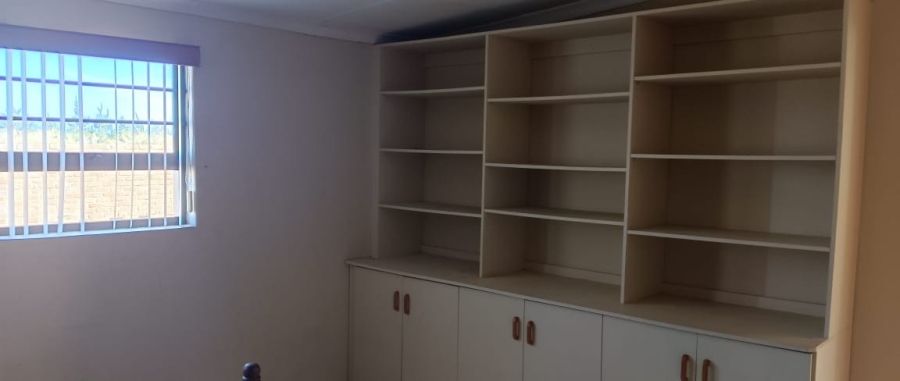 4 Bedroom Property for Sale in Aalwyndal Western Cape